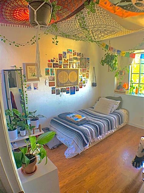 indie aesthetic bedroom